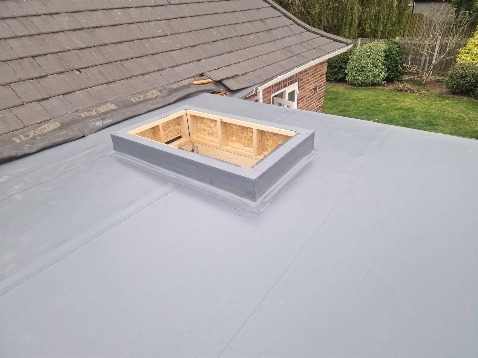 How Long Does a Flat Roof Last?